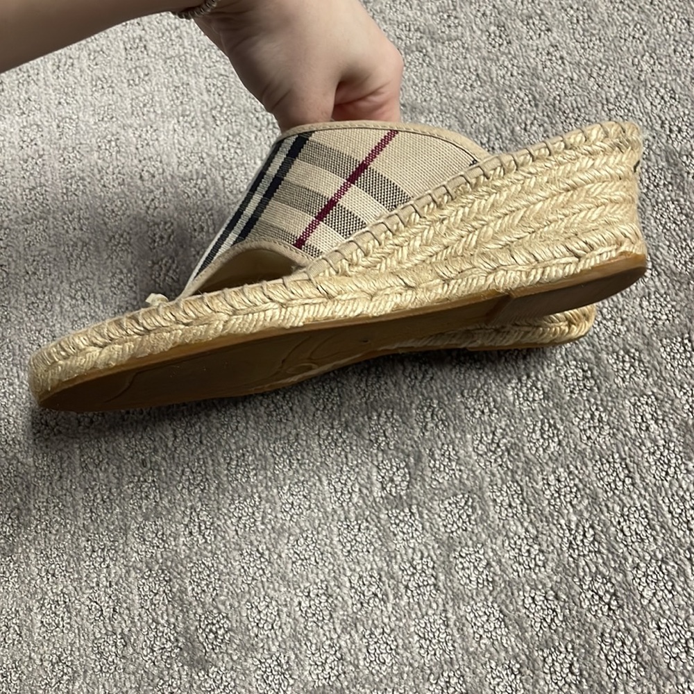 Burberry Shlamia Nova Check Thong Wedge Sandals - Picture 8 of 8